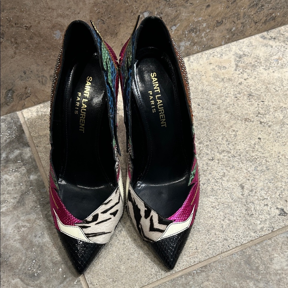 Saint Laurent Black and Pink Heels